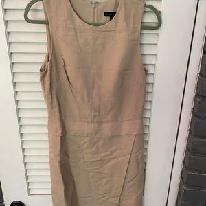 Women’s Banana Republic dress